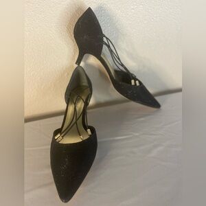 J.Renee’~Elegant Black Glitter Fabric Heel~Pointed Toe~Elastic Closure~Size 8.5W